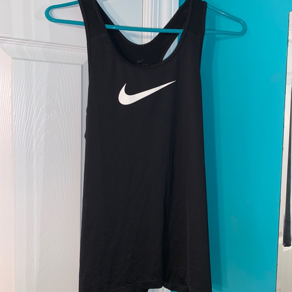 Nike Dri-Fit Racerback Tank. Size Medium